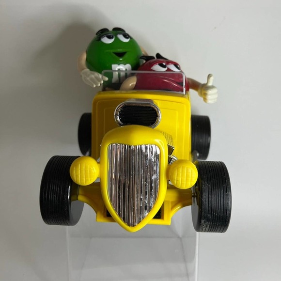 M&M Mars Candy Dispenser Yellow Hot Rod Rebel Without a Clue - Picture 5 of 11